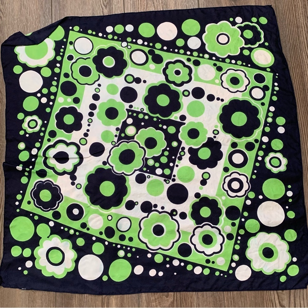 Scarf - Picture 4 of 4